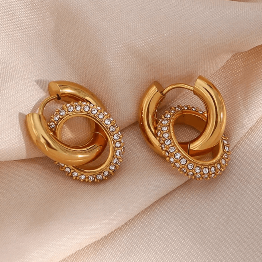 The Ultimate Guide to Huggies & Hoops Earrings by Kriyana Jewels