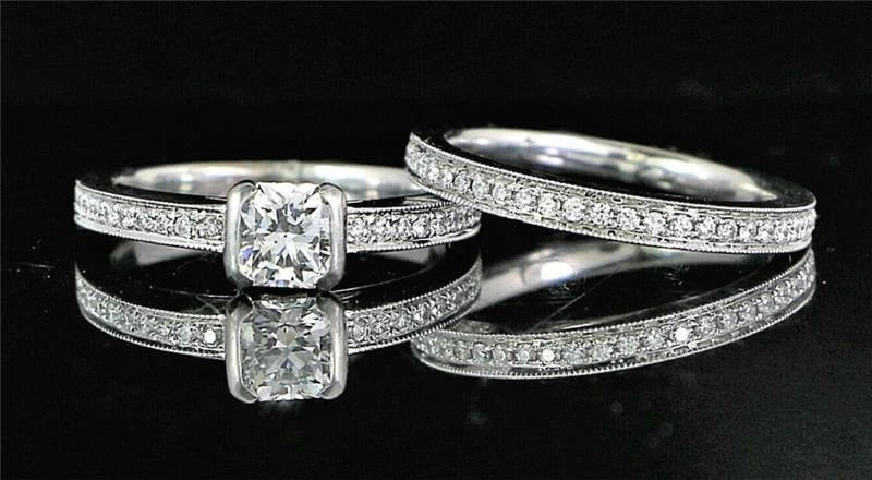 Why Vintage Style Engagement Rings Are Always in Vogue