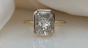 Why Bezel Engagement Rings Are Gaining Popularity in 2025