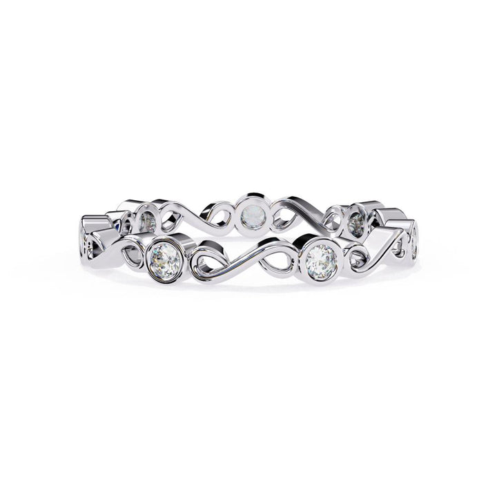 The Huber Round Bezel set With Infinity Style Wedding Band