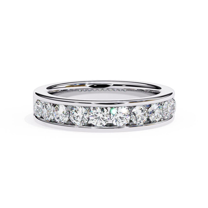 The sanasy Round Channel Set Wedding Band