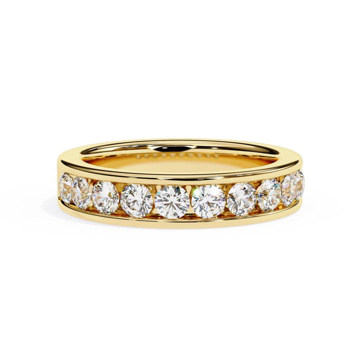 The sanasy Round Channel Set Wedding Band