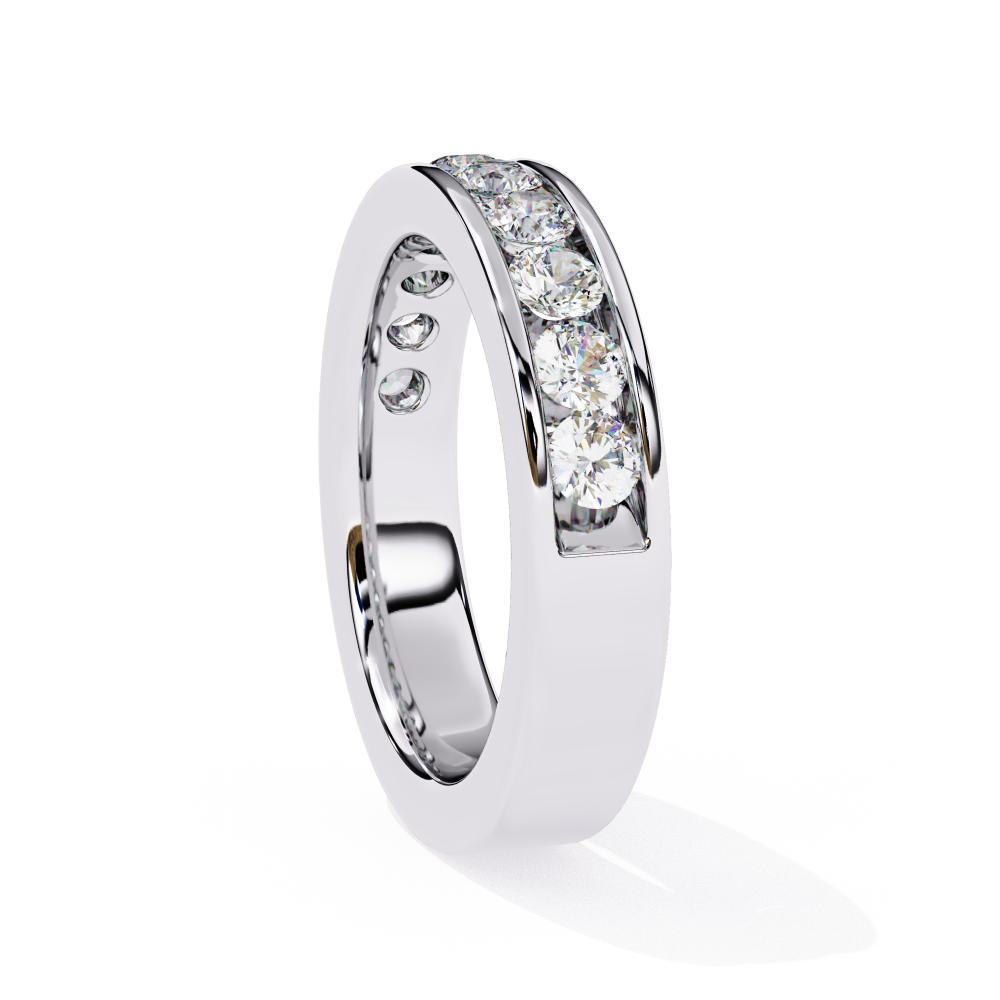 The sanasy Round Channel Set Wedding Band