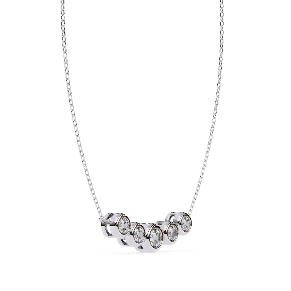 The Vera Round Curve Necklace