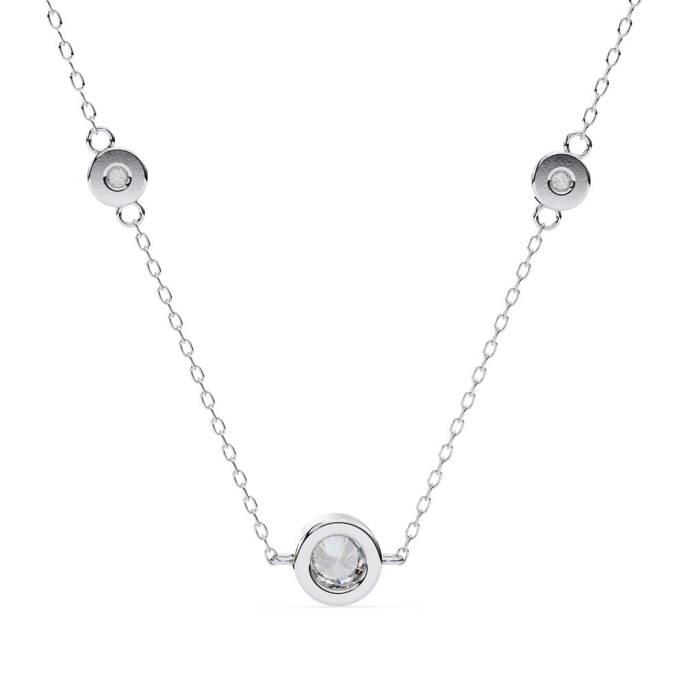 The Alana Round Cut Three Pendant Necklace