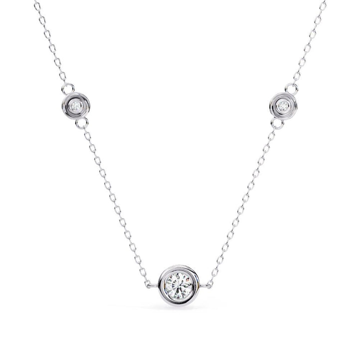 The Alana Round Cut Three Pendant Necklace