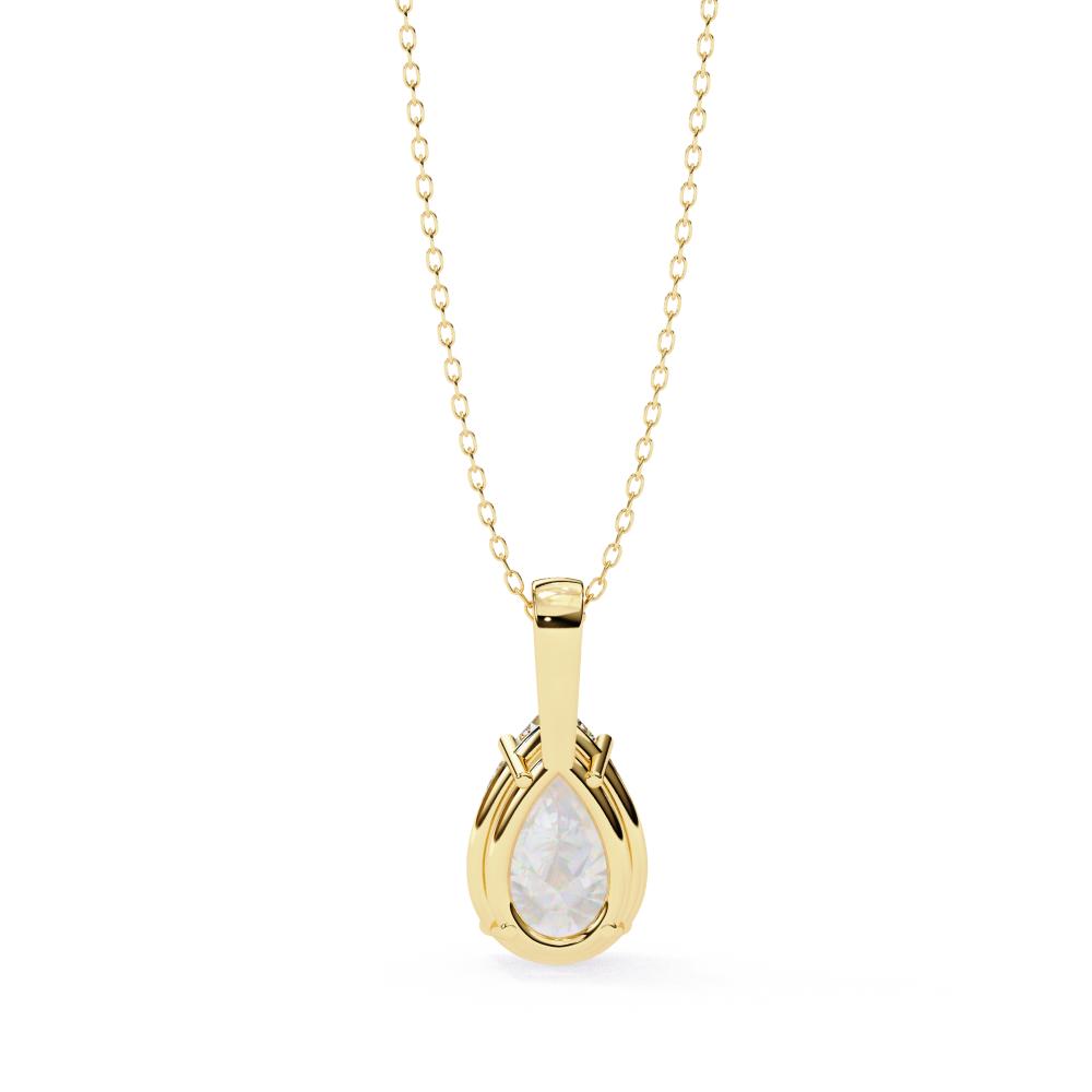 The Sophia Pear Solitaire Pendant With Chain
