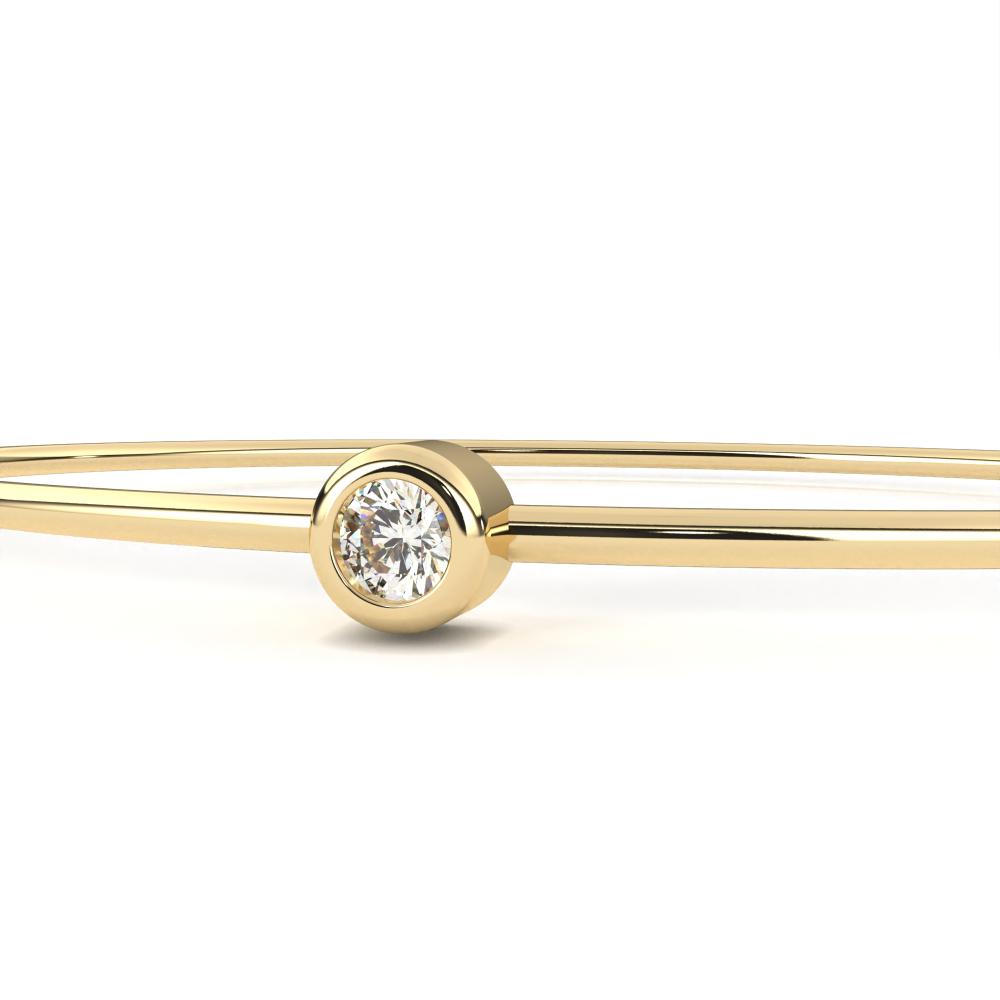 The Lucy Round Diamond With Oval Shape Bangle