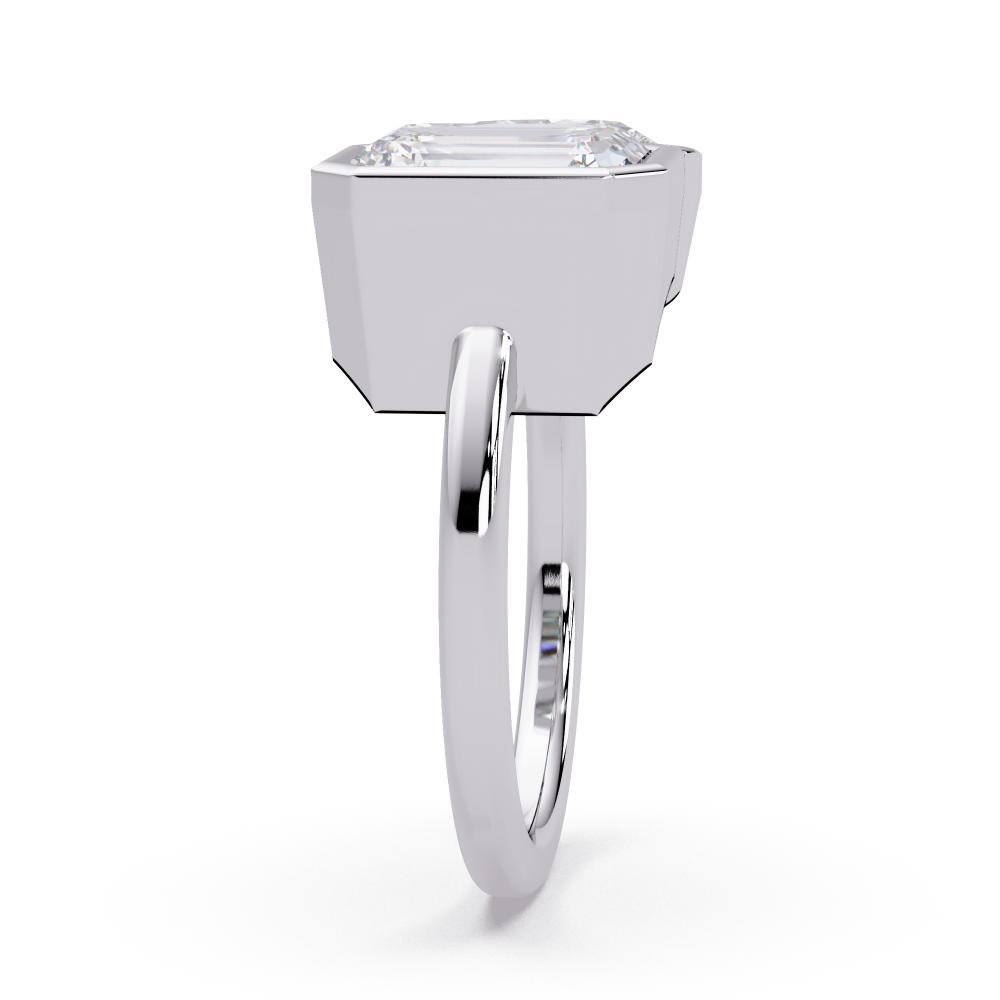 The Sofia Pear & Emerald Bezel Toi Et Moi Engagement ring